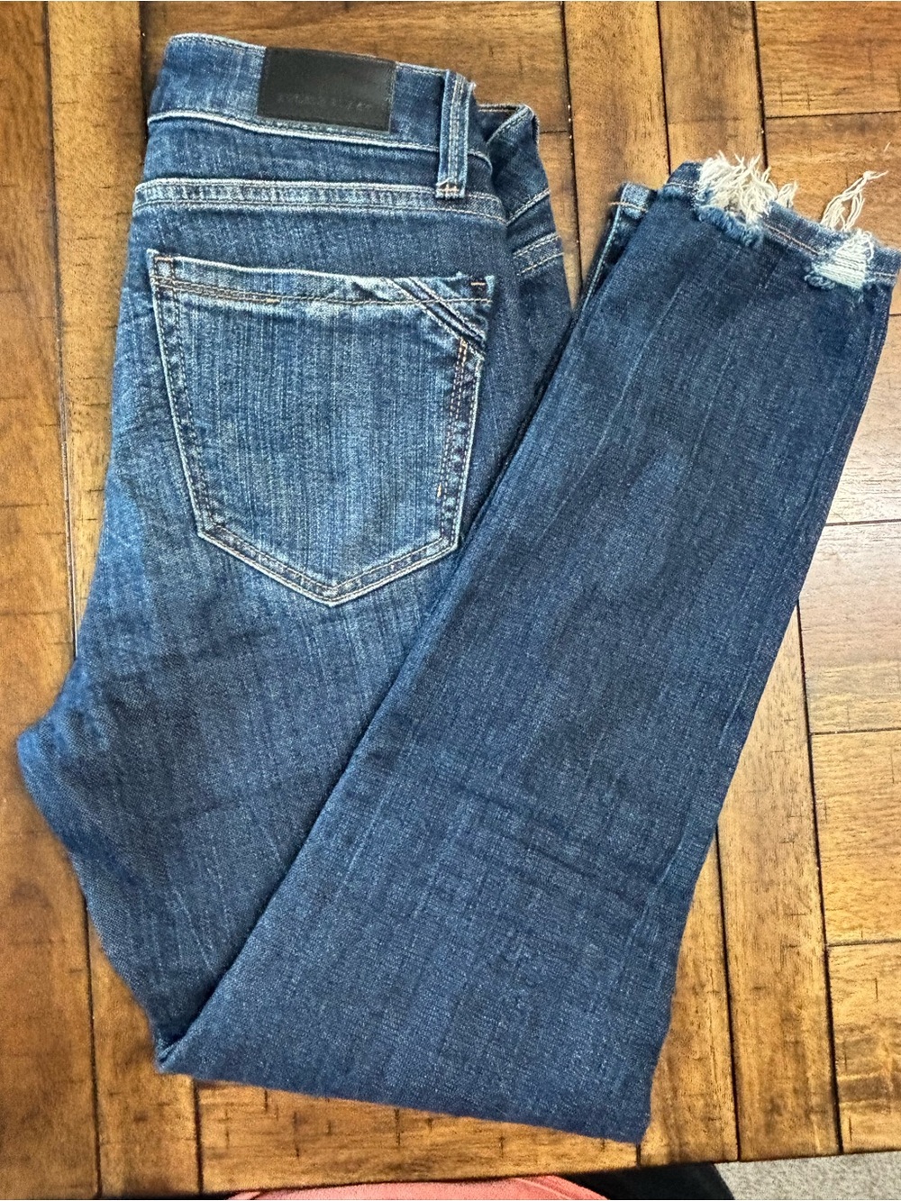 Buckle Black Dark Blue Cropped Ankle Jeans - Picture 2 of 7